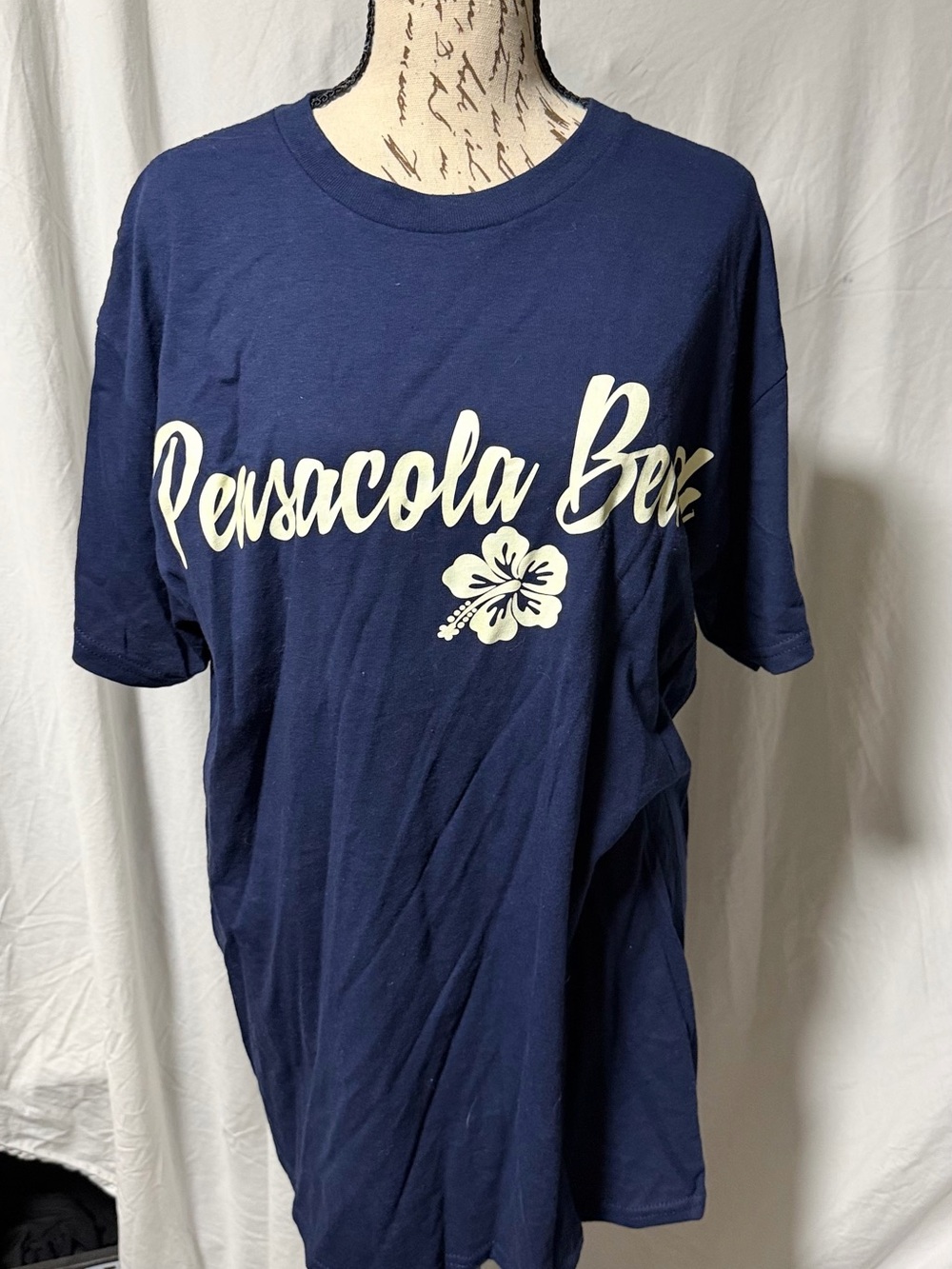 Gildan Pensacola Beach Navy Blue Graphic T-Shirt Hibiscus Florida Size Large